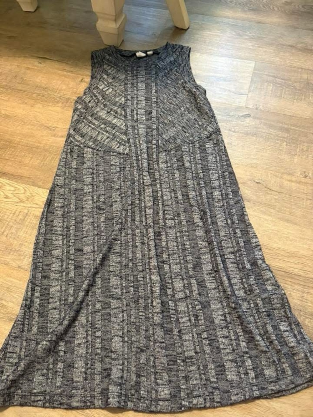 GAP Sleeveless Gray Maxi Knit Dress